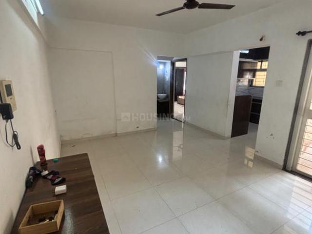 2 BHK Apartment in Kharadi for rent Pune. The reference number is 15866926