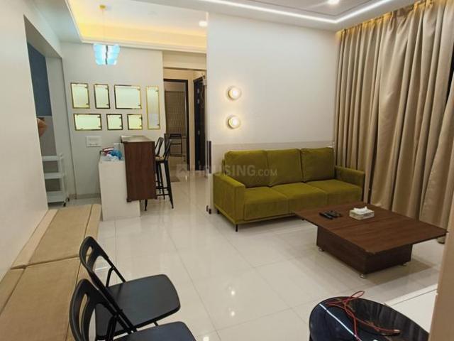 2 BHK Apartment in Kharadi for rent Pune. The reference number is 16008833