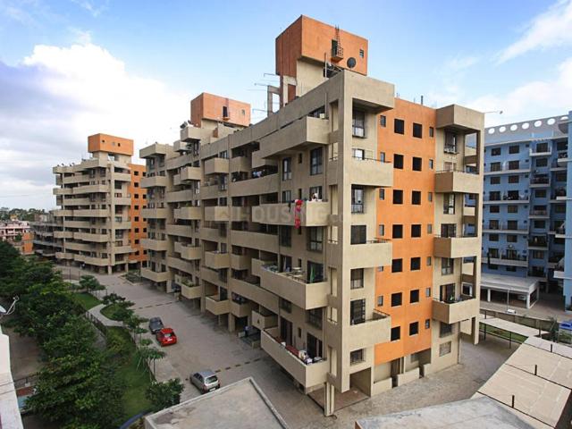 2 BHK Apartment in Kharadi for rent Pune. The reference number is 1604458