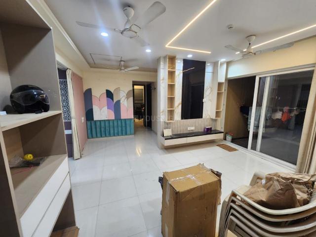 2 BHK Apartment in Kharadi for rent Pune. The reference number is 17506239