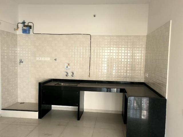 2 BHK Apartment in Kharadi for rent Pune. The reference number is 18968516