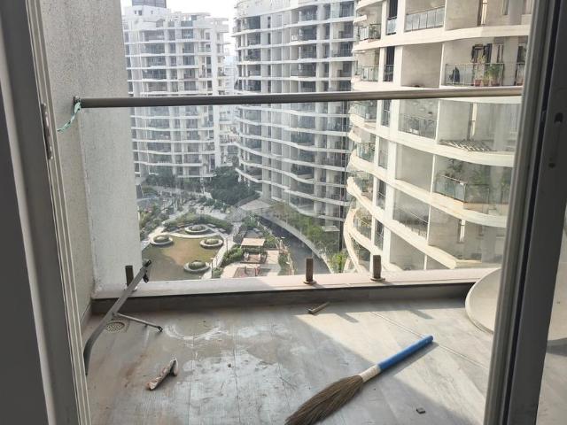 2 BHK Apartment in Kharadi for rent Pune. The reference number is 18994083