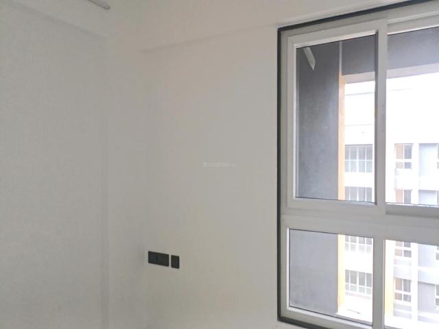 2 BHK Apartment in Kharadi for rent Pune. The reference number is 19766651