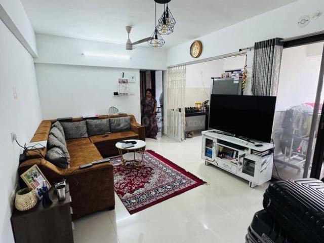 2 BHK Apartment in Kharadi for rent Pune. The reference number is 19814315