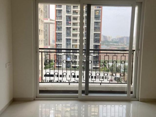 2 BHK Apartment in Kharadi for rent Pune. The reference number is 19900216