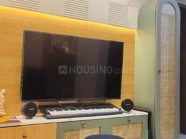 2 BHK Apartment in Kharadi for rent Pune. The reference number is 19990646