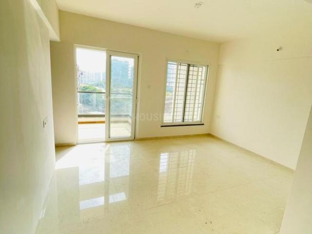 2 BHK Apartment in Kharadi for rent Pune. The reference number is 11358651