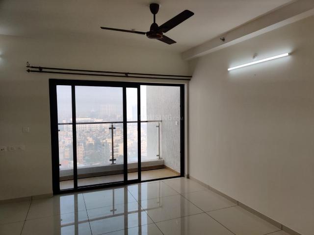2 BHK Apartment in Kharadi for rent Pune. The reference number is 13624649