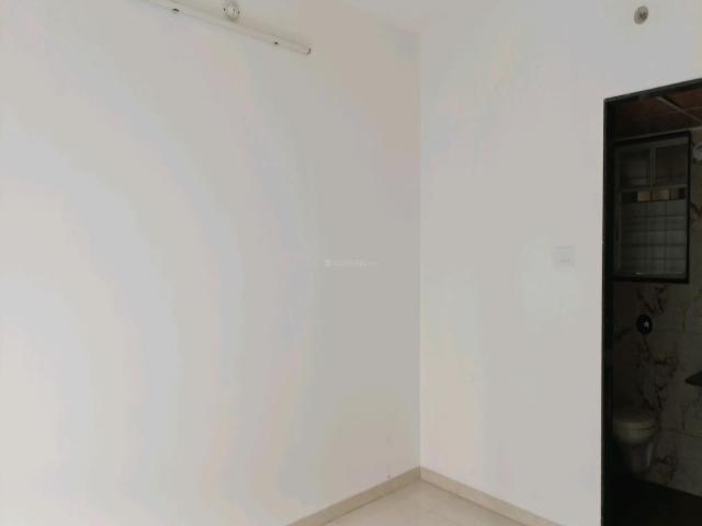 2 BHK Apartment in Kharadi for rent Pune. The reference number is 20340574