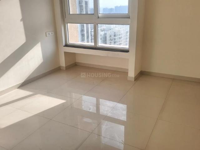 2 BHK Apartment in Kharadi for rent Pune. The reference number is 20360658