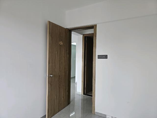 2 BHK Apartment in Kharadi for rent Pune. The reference number is 20518562