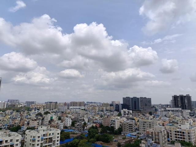 2 BHK Apartment in Kharadi for rent Pune. The reference number is 20585391