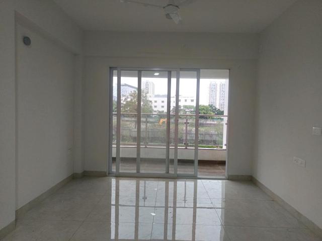 2 BHK Apartment in Kharadi for rent Pune. The reference number is 20650568