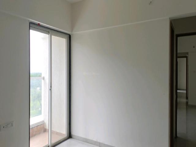 2 BHK Apartment in Kharadi for rent Pune. The reference number is 20714365