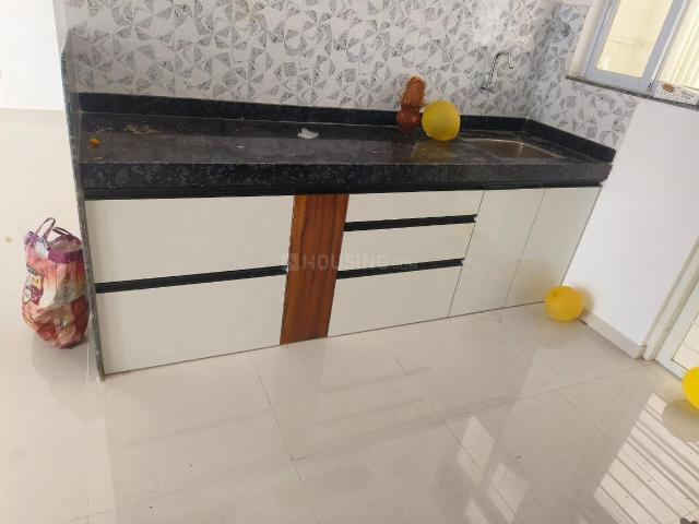 2 BHK Apartment in Kharadi for rent Pune. The reference number is 20728424
