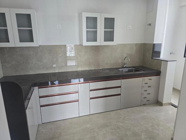 2 BHK Apartment in Kharadi for rent Pune. The reference number is 20728541