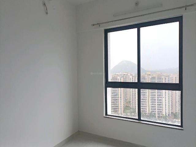 2 BHK Apartment in Kharadi for rent Pune. The reference number is 20728541