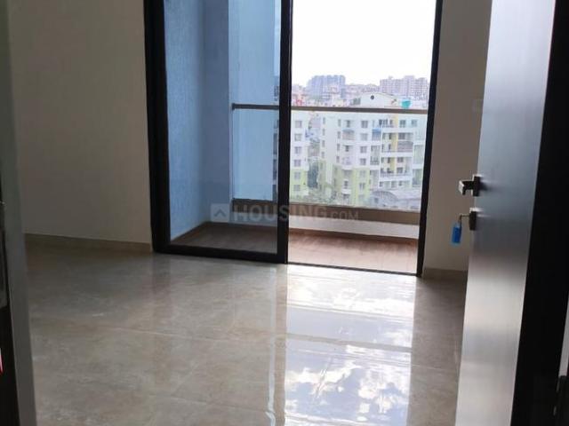 2 BHK Apartment in Kharadi for rent Pune. The reference number is 20729902