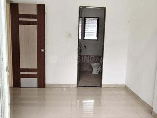 2 BHK Apartment in Kharadi for rent Pune. The reference number is 20754428