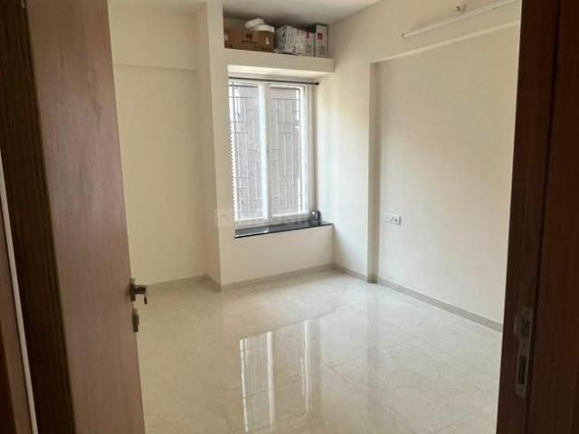 2 BHK Apartment in Kharadi for rent Pune. The reference number is 20902372