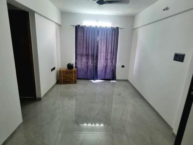 2 BHK Apartment in Kharadi for rent Pune. The reference number is 20913494