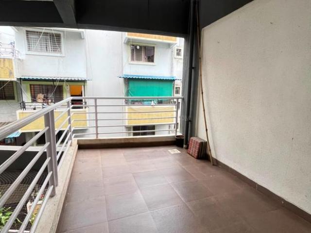 2 BHK Apartment in Kharadi for rent Pune. The reference number is 21026042