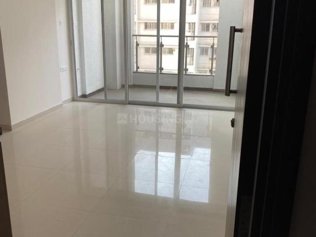 2 BHK Apartment in Kharadi for rent Pune. The reference number is 21038664