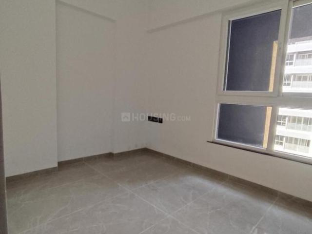 2 BHK Apartment in Kharadi for rent Pune. The reference number is 21115508