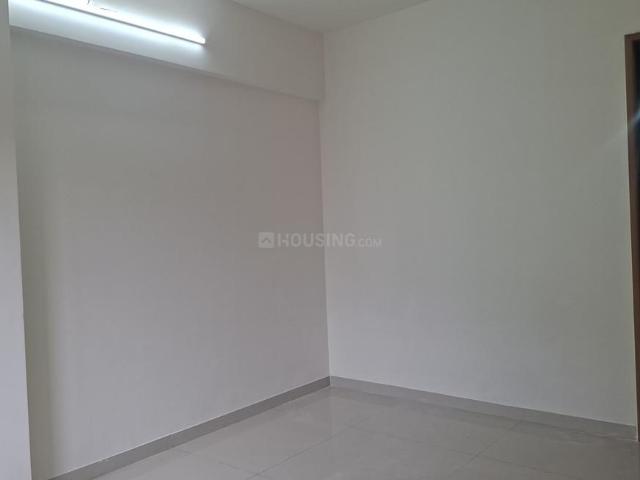 2 BHK Apartment in Kharadi for rent Pune. The reference number is 21127651