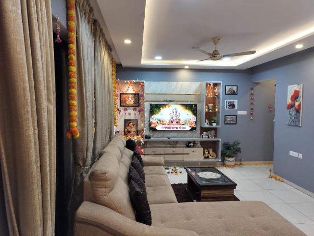 2 BHK Apartment in Kharadi for rent Pune. The reference number is 21129264
