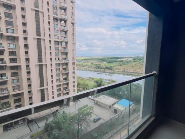 2 BHK Apartment in Kharadi for rent Pune. The reference number is 21129687
