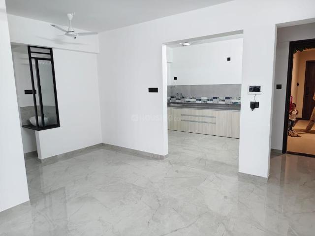 2 BHK Apartment in Kharadi for rent Pune. The reference number is 21149415