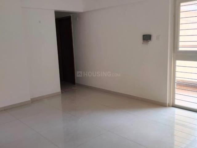 2 BHK Apartment in Kharadi for rent Pune. The reference number is 21164706