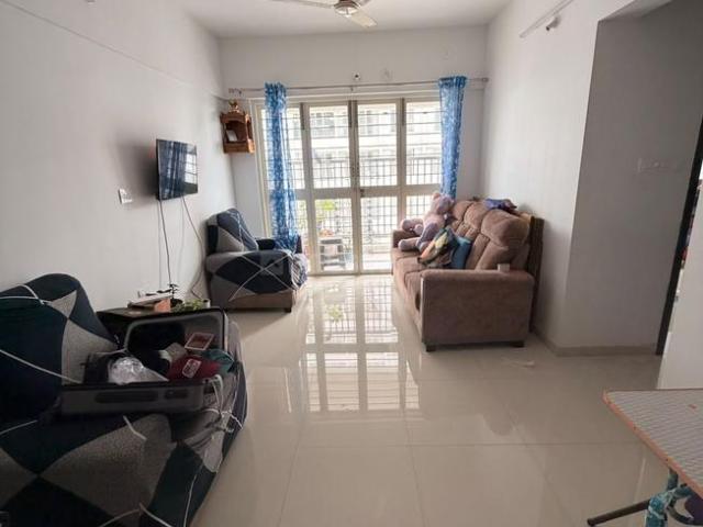 2 BHK Apartment in Kharadi for rent Pune. The reference number is 21166902