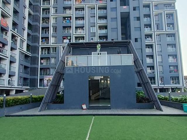 2 BHK Apartment in Kharadi for rent Pune. The reference number is 21167880