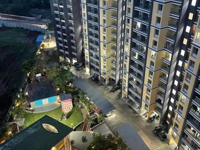 2 BHK Apartment in Kharadi for rent Pune. The reference number is 21163547