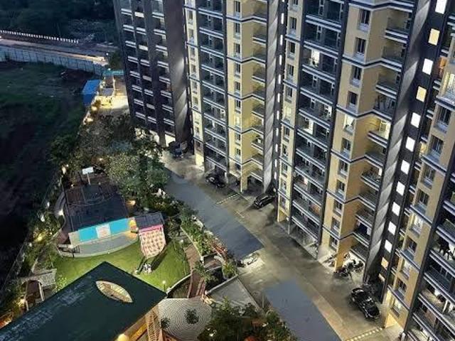 2 BHK Apartment in Kharadi for rent Pune. The reference number is 21174641