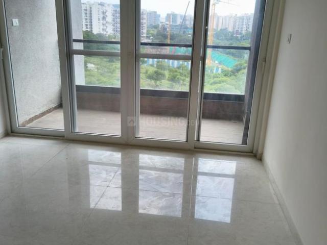 2 BHK Apartment in Kharadi for rent Pune. The reference number is 21203309