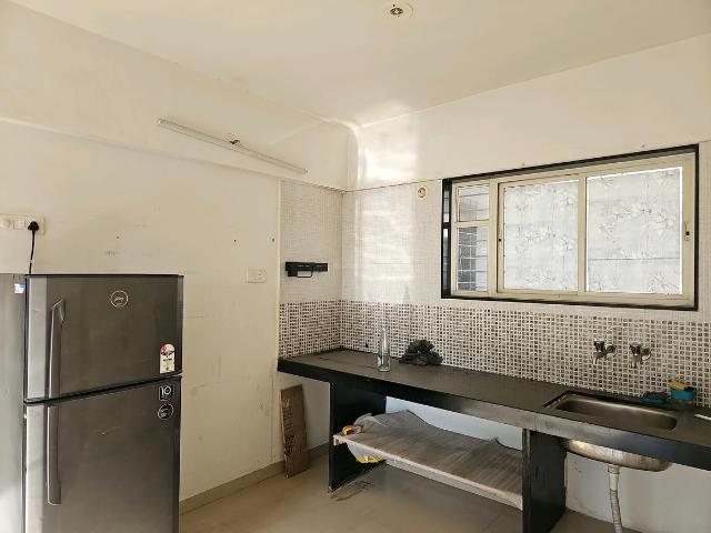 2 BHK Apartment in Kharadi for resale Pune. The reference number is 18433559