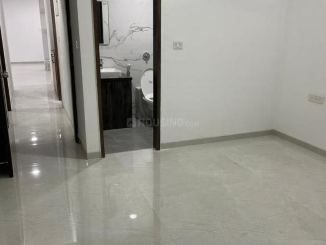 2 BHK Apartment in Kharadi for resale Pune. The reference number is 19729028
