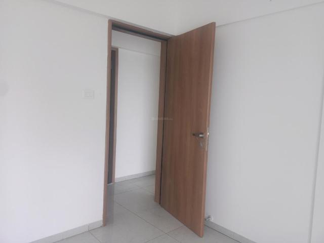2 BHK Apartment in Kharadi for resale Pune. The reference number is 20480694
