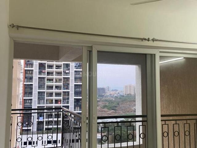 2 BHK Apartment in Kharadi for resale Pune. The reference number is 20658445
