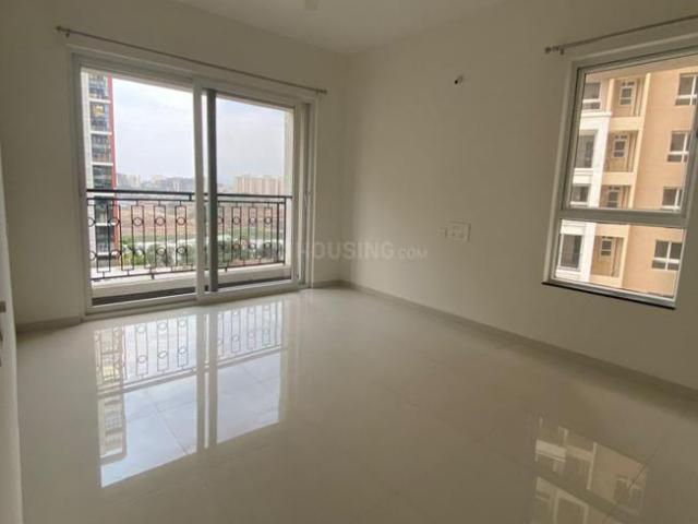 2 BHK Apartment in Kharadi for resale Pune. The reference number is 20658608