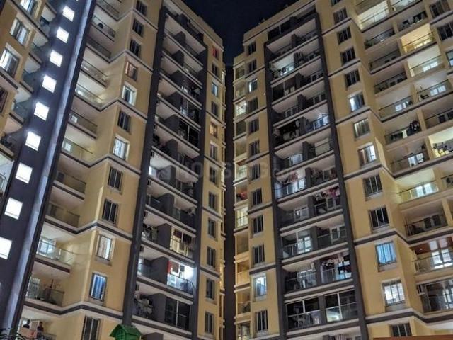 2 BHK Apartment in Kharadi for resale Pune. The reference number is 20736791