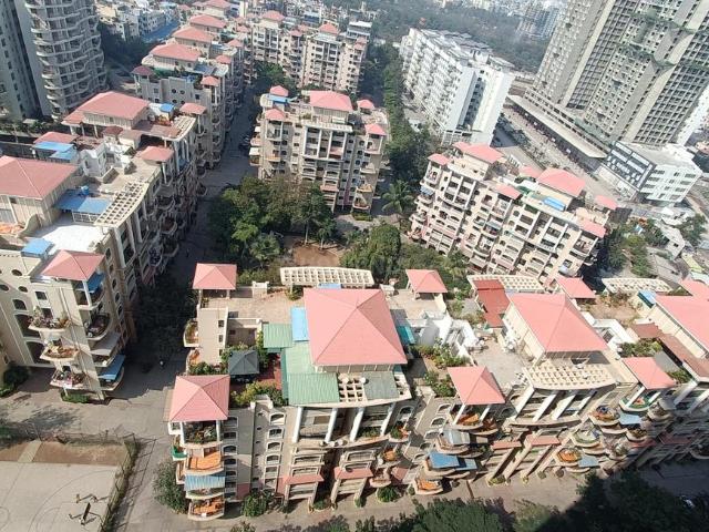 2 BHK Apartment in Kharadi for resale Pune. The reference number is 20901149