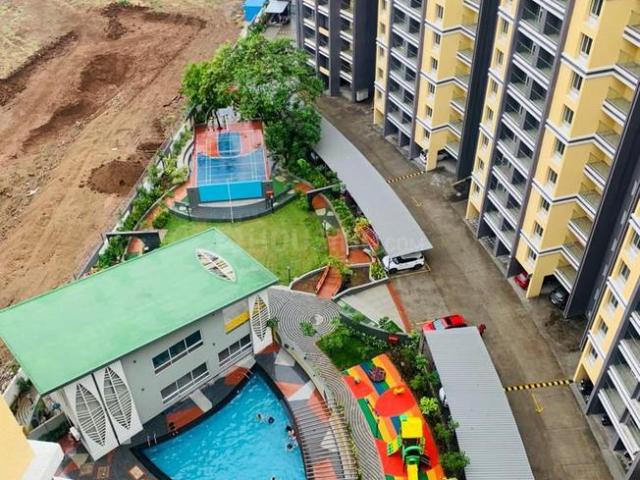 2 BHK Apartment in Kharadi for resale Pune. The reference number is 21163850