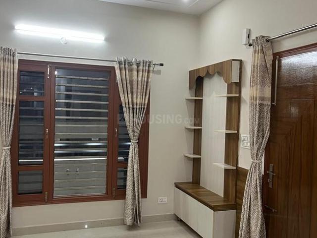 2 BHK Apartment in Kharar for rent Mohali. The reference number is 20609063