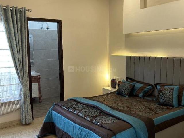 2 BHK Apartment in Kharar for rent Mohali. The reference number is 21188570