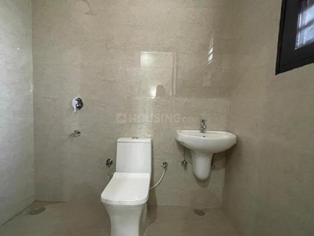 2 BHK Apartment in Kharar for resale Mohali. The reference number is 19748720