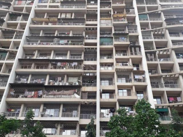 2 BHK Apartment in Kharghar for resale Navi Mumbai. The reference number is 8066076